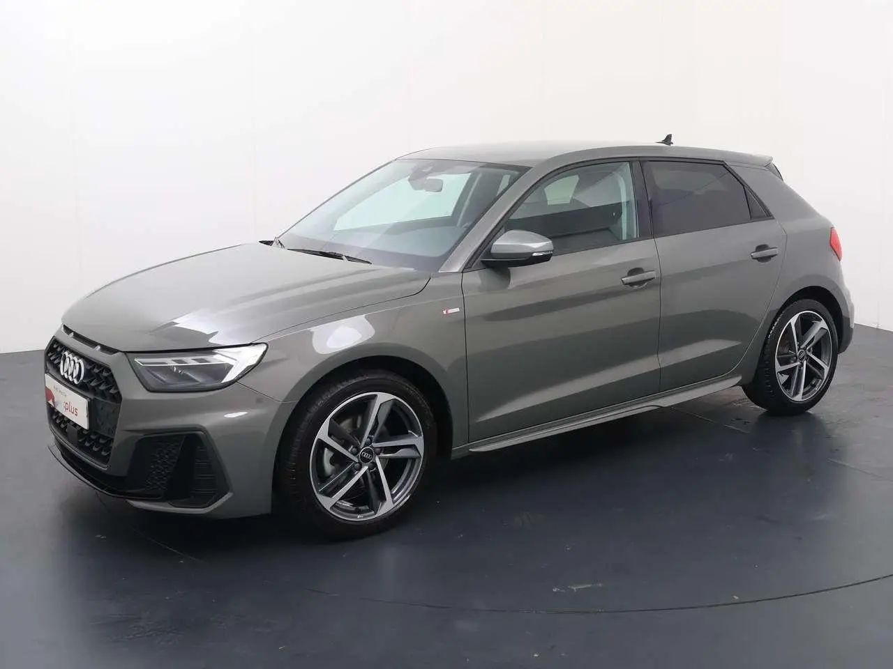 Photo 1 : Audi A1 2024 Petrol