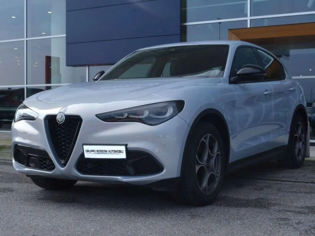 Photo 1 : Alfa Romeo Stelvio 2023 Diesel