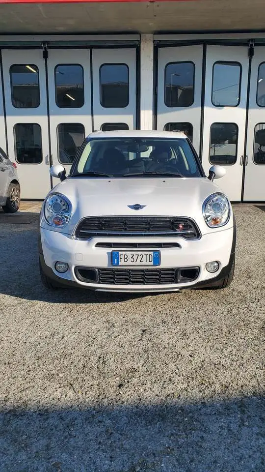 Photo 1 : Mini Cooper 2015 Diesel