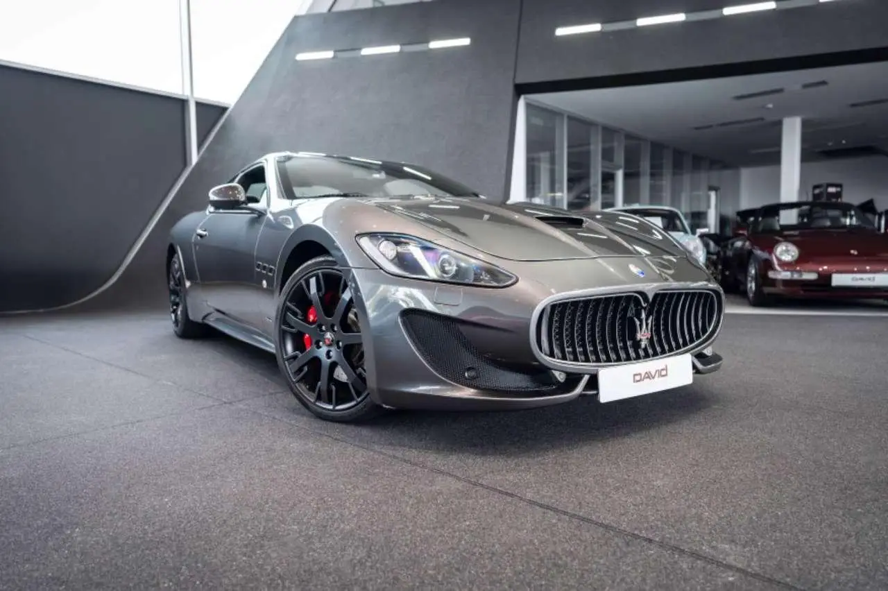 Photo 1 : Maserati Granturismo 2017 Petrol