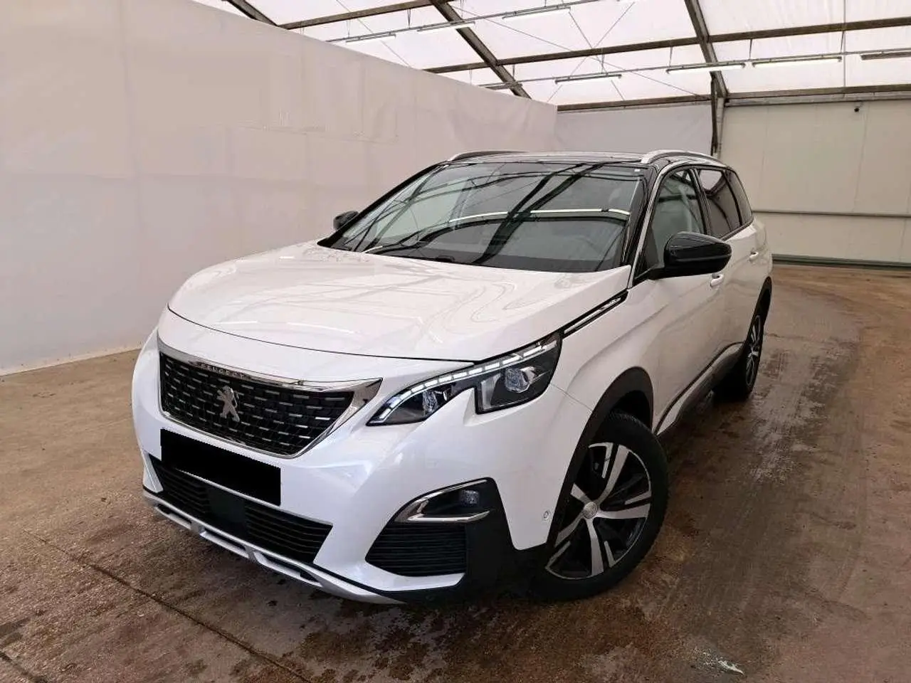 Photo 1 : Peugeot 5008 2020 Petrol