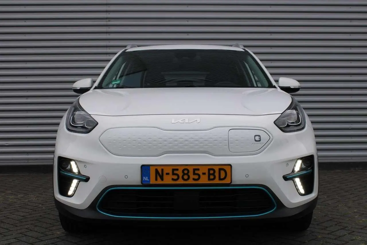 Photo 1 : Kia E-niro 2021 Électrique