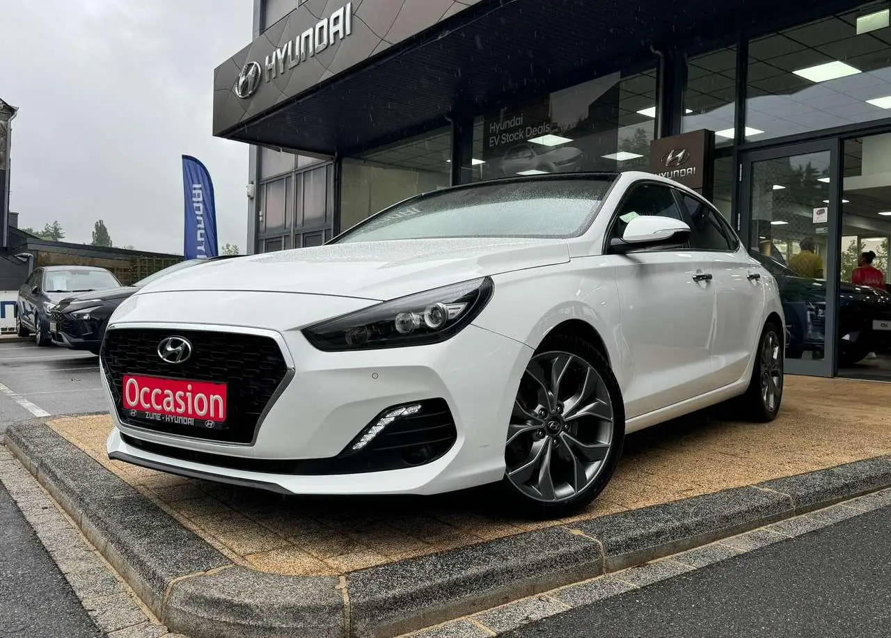 Photo 1 : Hyundai I30 2019 Petrol