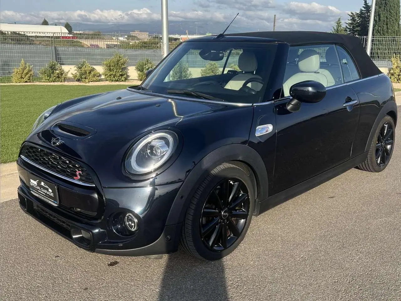 Photo 1 : Mini Cooper 2019 Essence