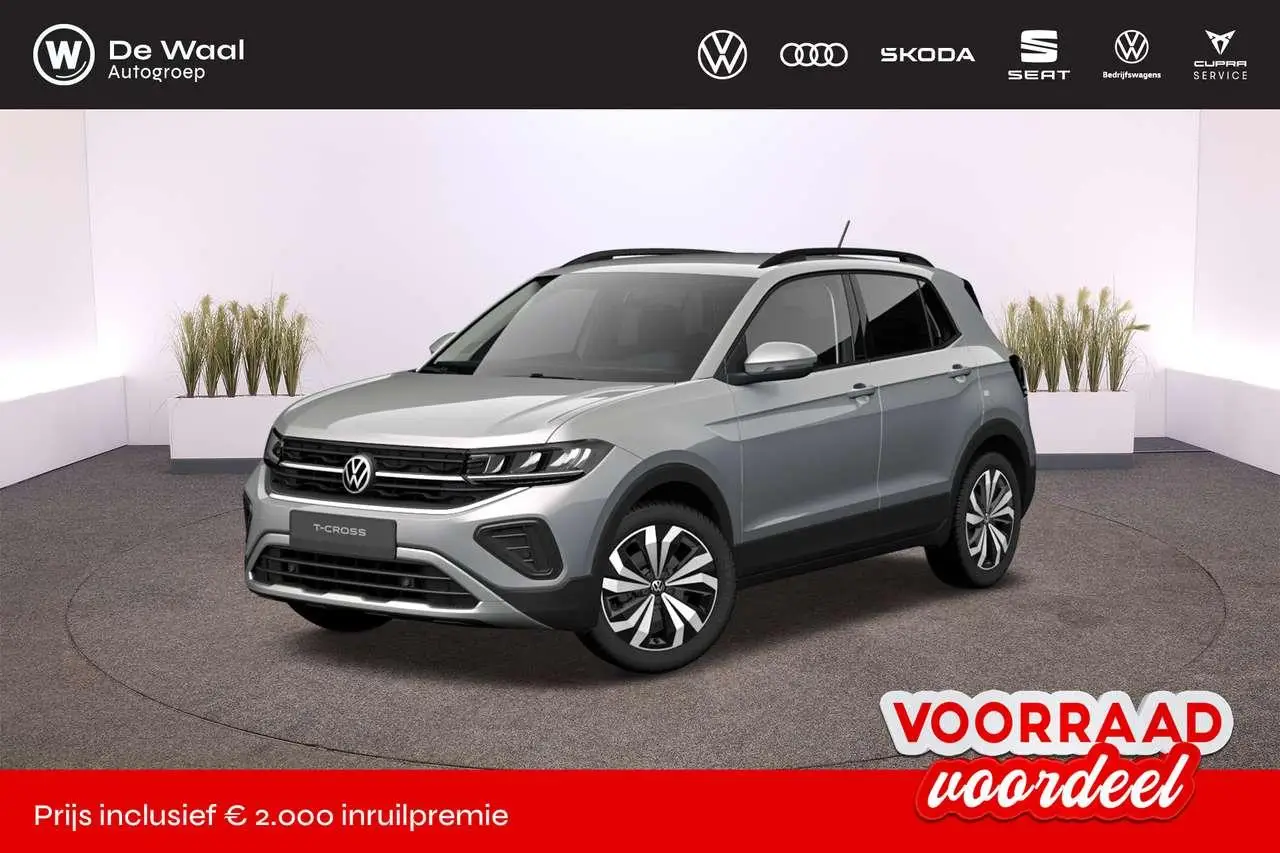 Photo 1 : Volkswagen T-cross 2024 Essence