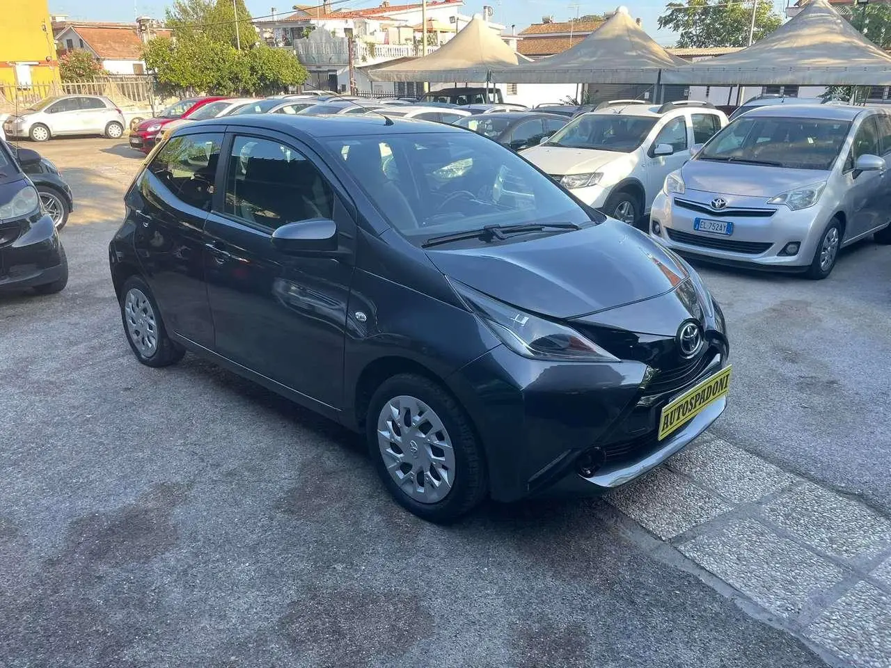 Photo 1 : Toyota Aygo 2015 Petrol