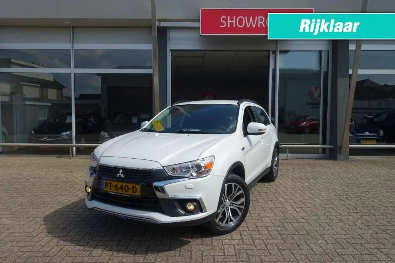 Photo 1 : Mitsubishi Asx 2017 Petrol