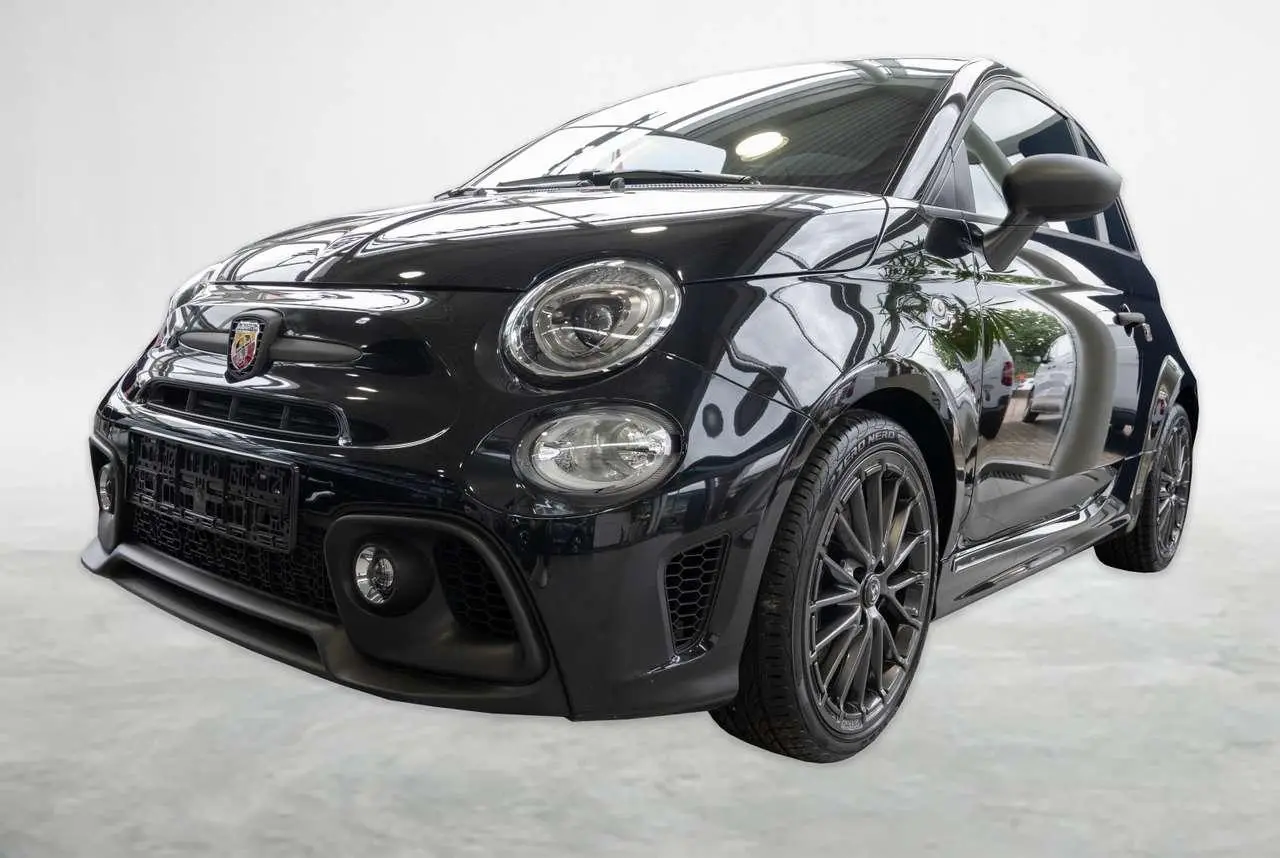 Photo 1 : Abarth 500 2024 Petrol