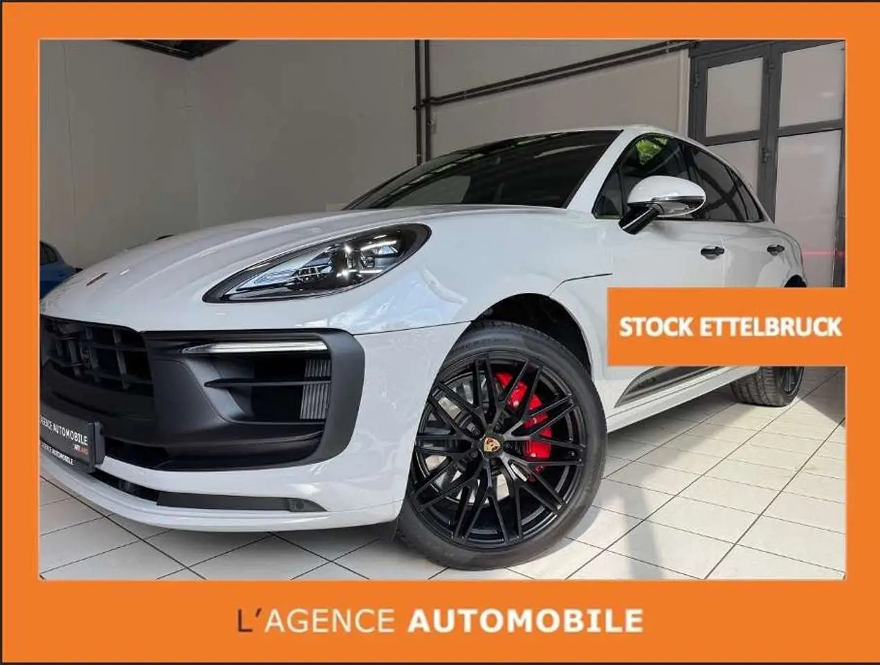 Photo 1 : Porsche Macan 2024 Essence