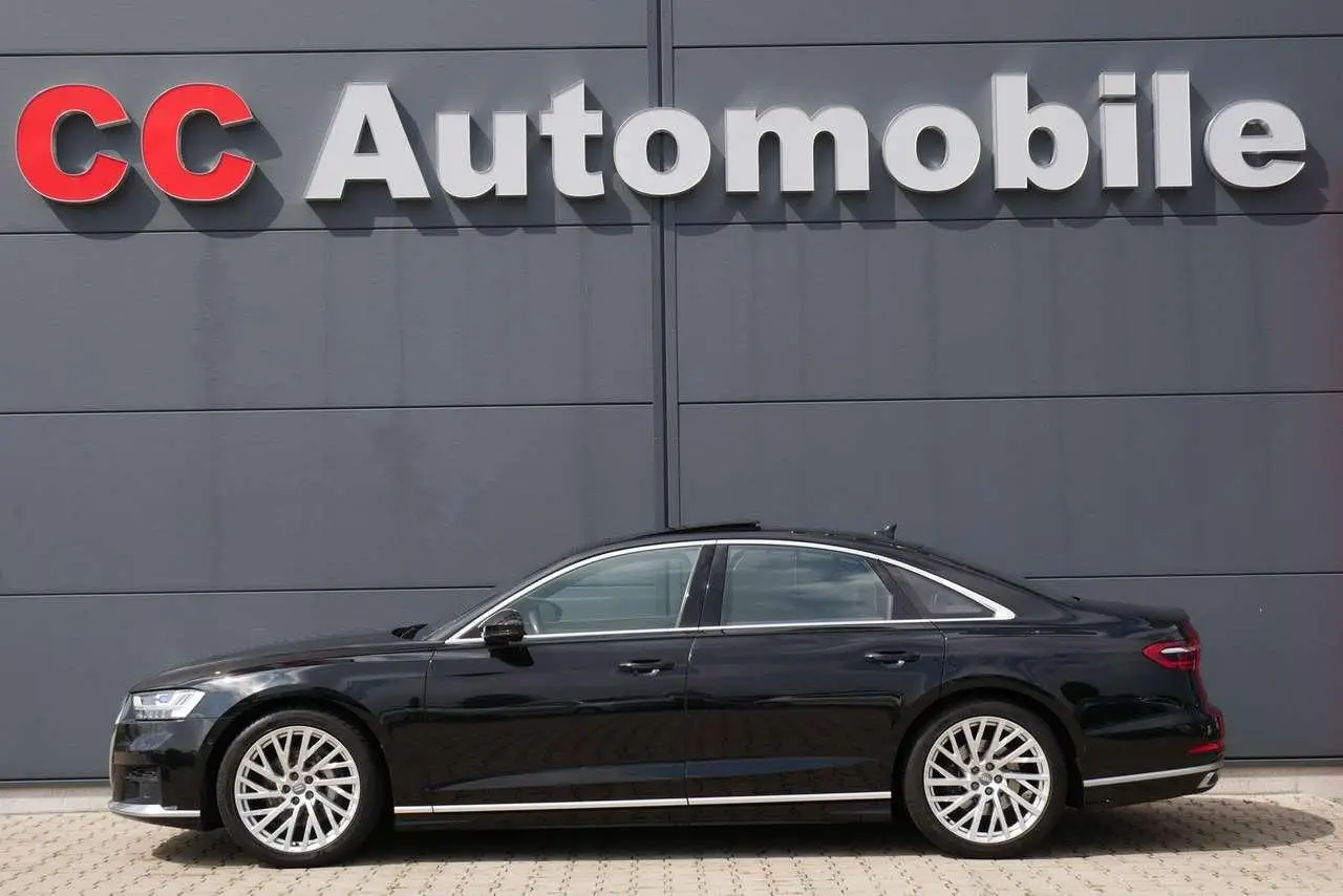 Photo 1 : Audi A8 2020 Diesel