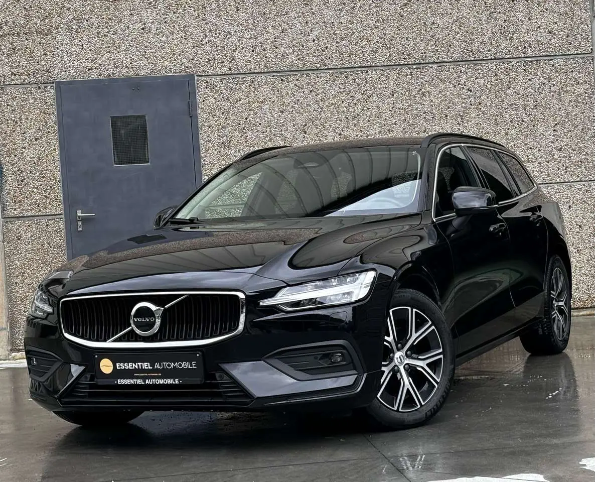 Photo 1 : Volvo V60 2023 Diesel