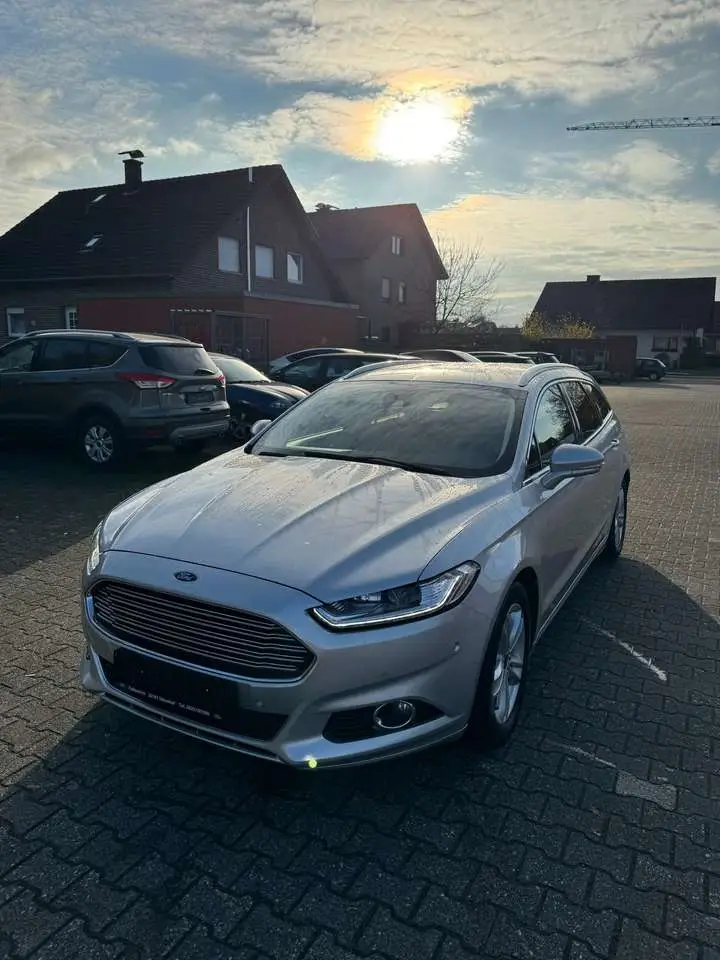 Photo 1 : Ford Mondeo 2019 Diesel