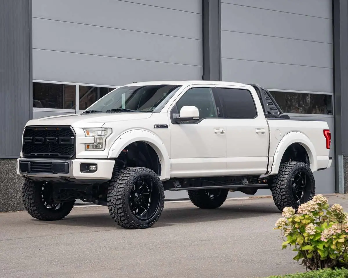 Photo 1 : Ford F150 2015 Petrol