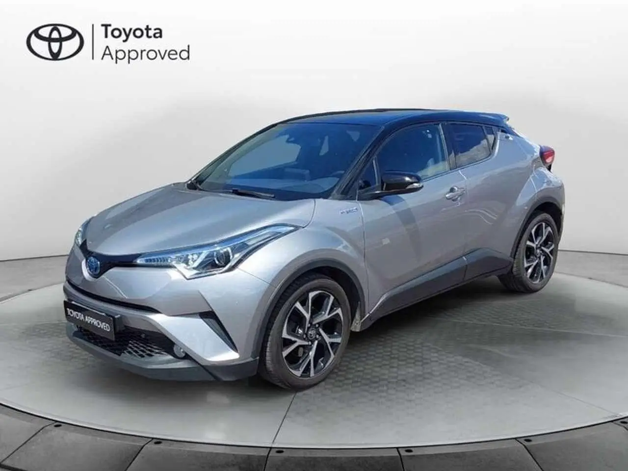 Photo 1 : Toyota C-hr 2018 Hybrid