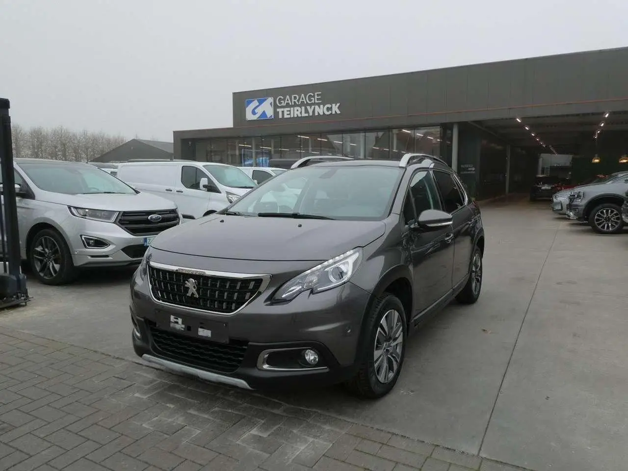 Photo 1 : Peugeot 2008 2018 Petrol