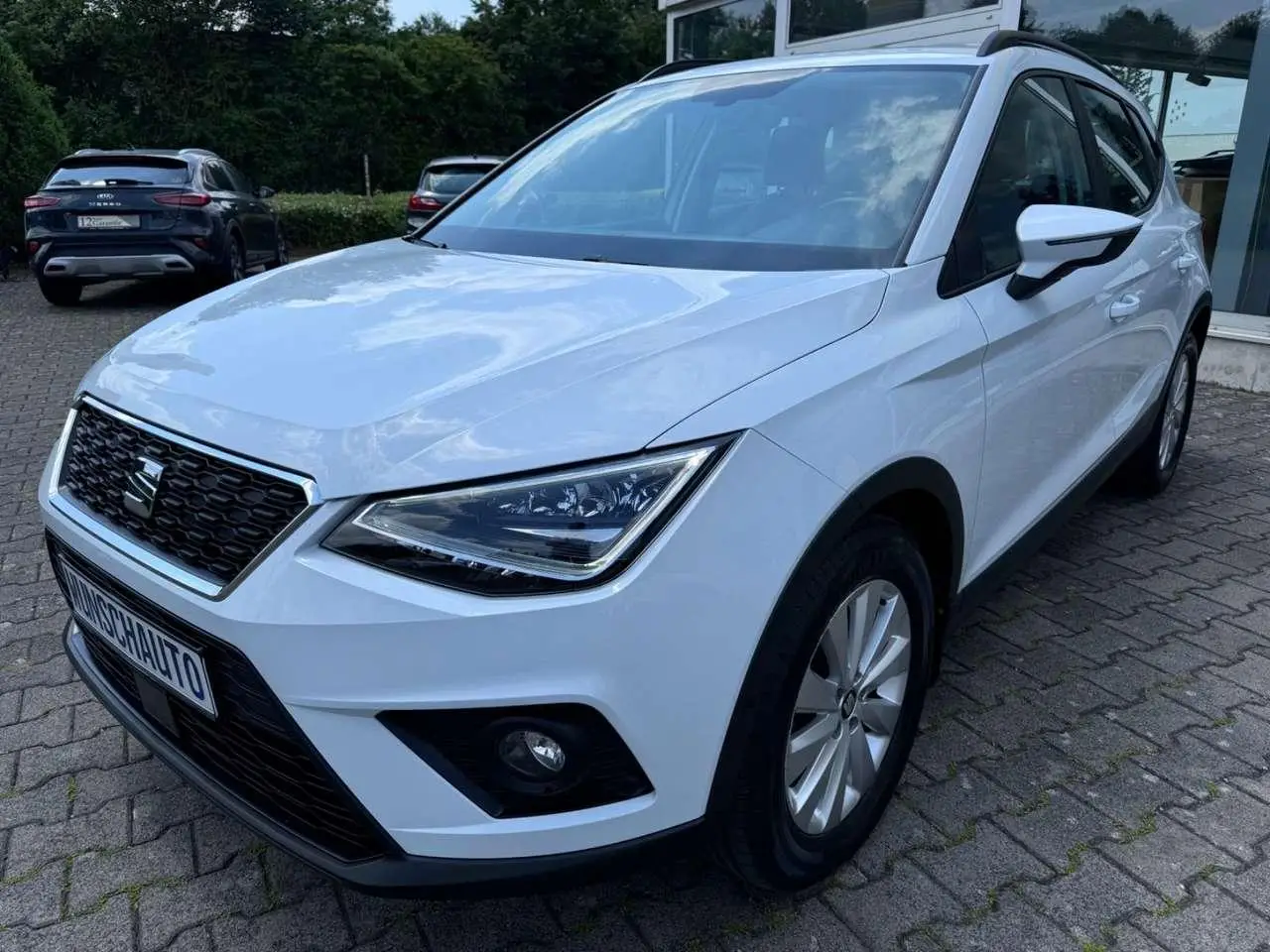 Photo 1 : Seat Arona 2021 Petrol