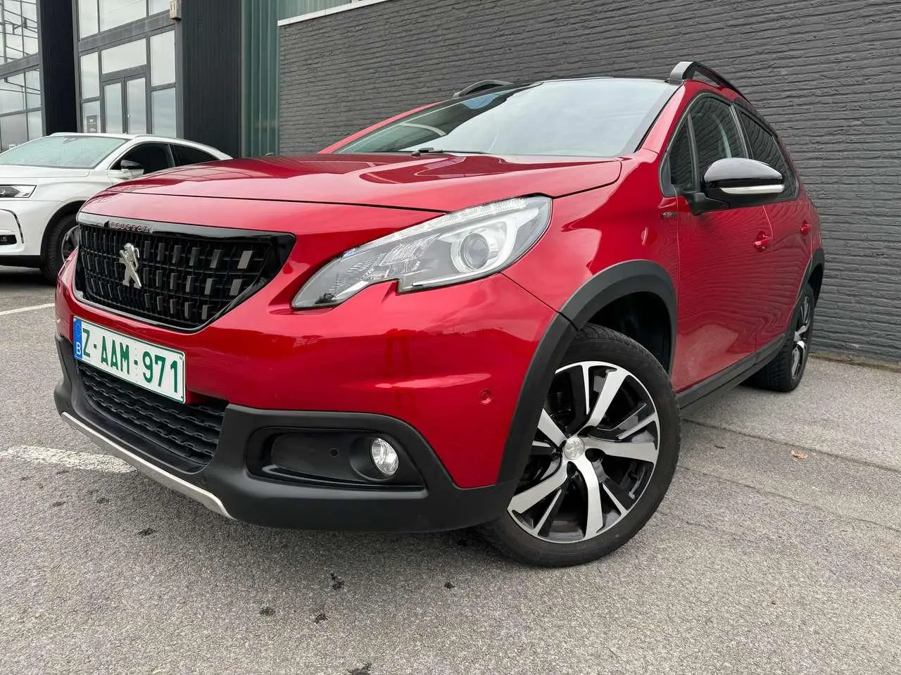 Photo 1 : Peugeot 2008 2019 Essence