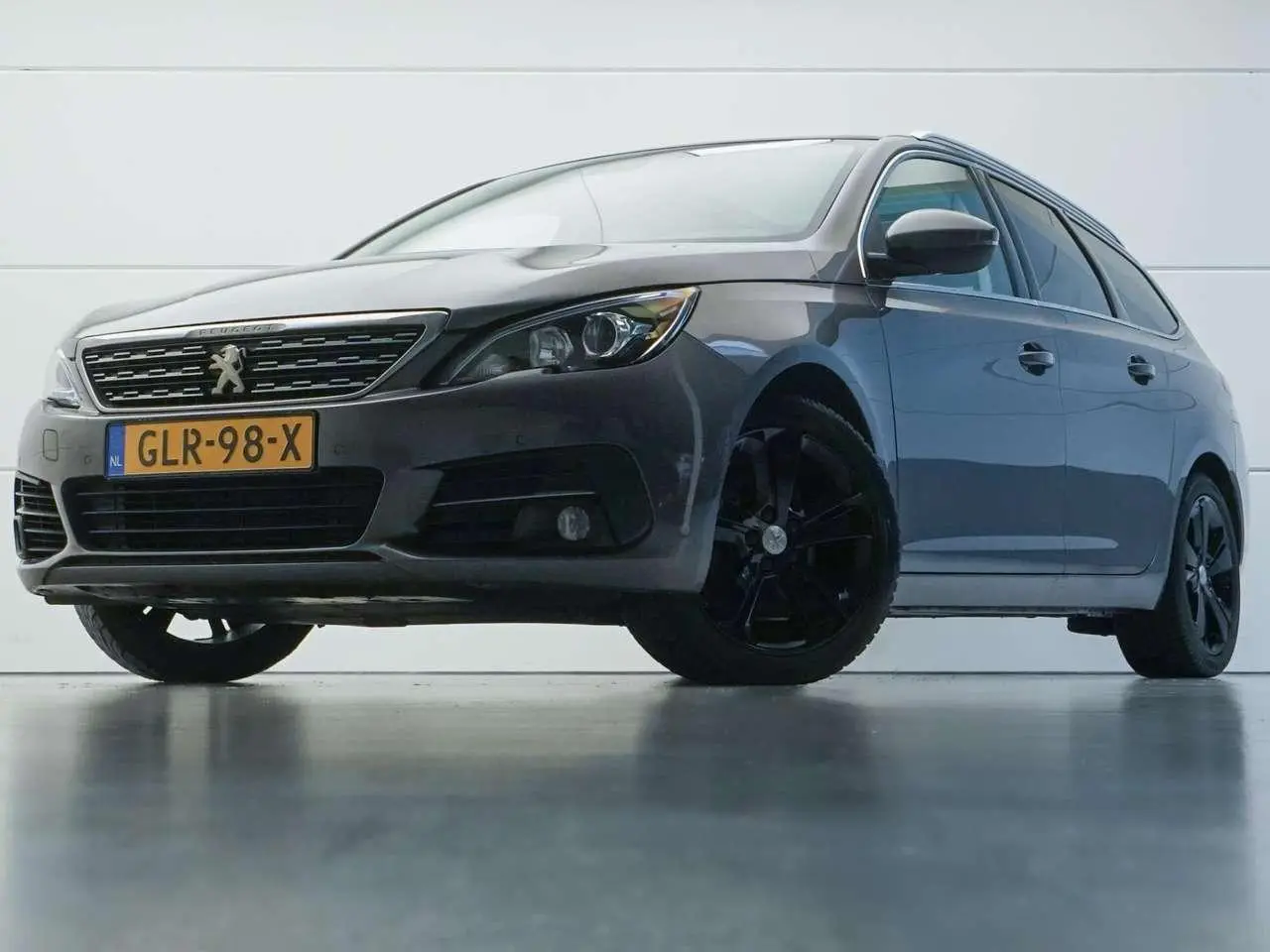 Photo 1 : Peugeot 308 2020 Essence