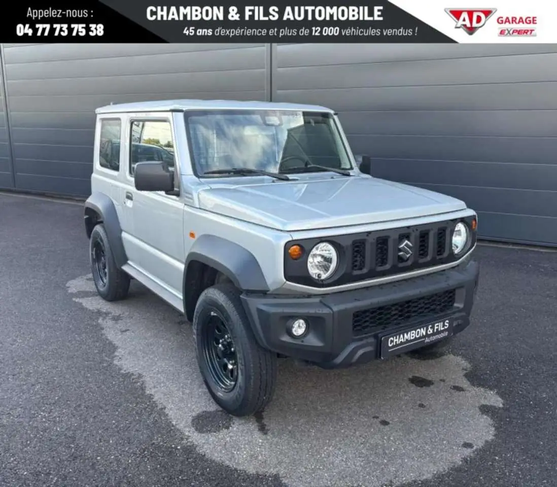 Photo 1 : Suzuki Jimny 2024 Petrol