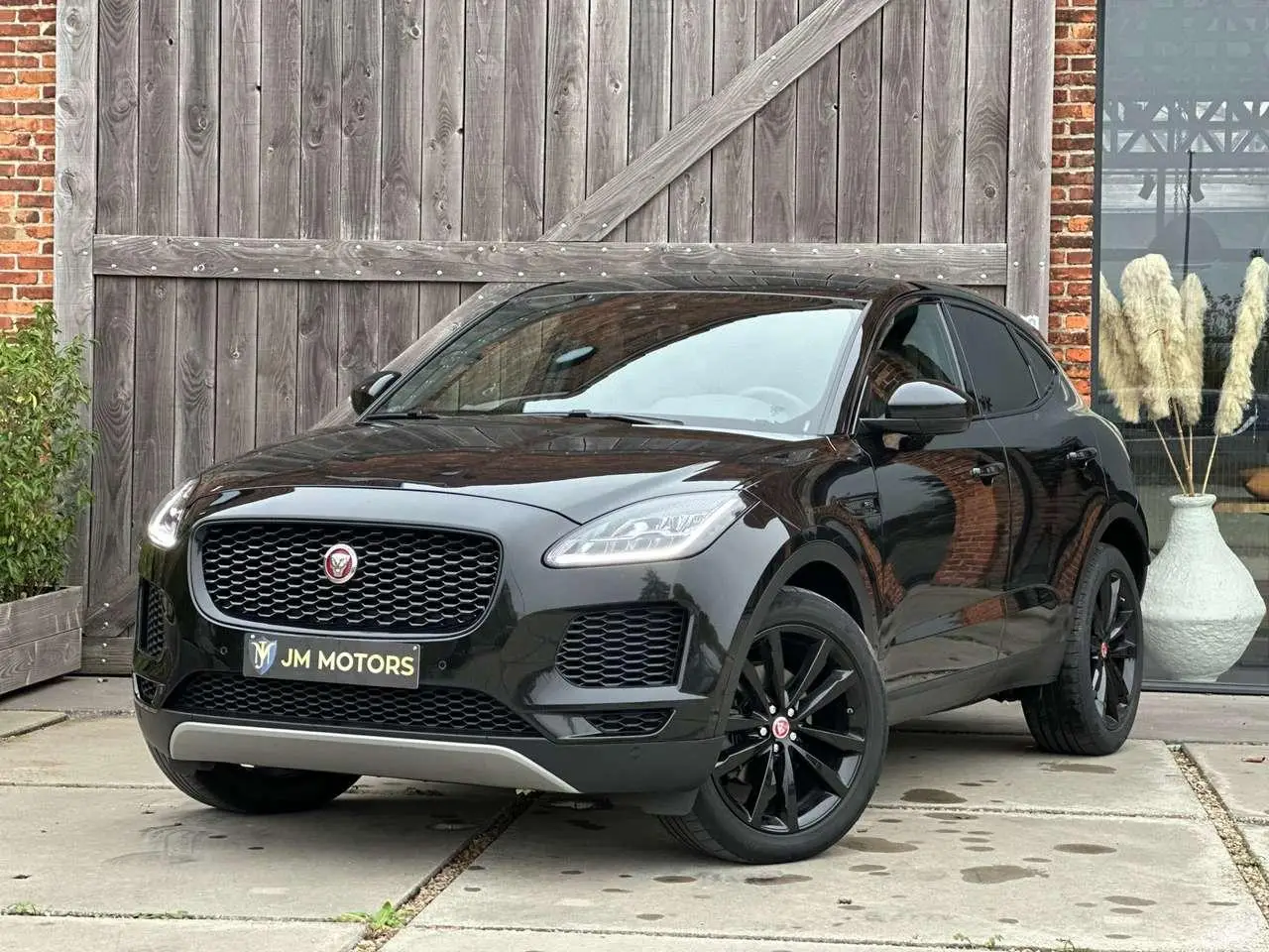 Photo 1 : Jaguar E-pace 2020 Diesel