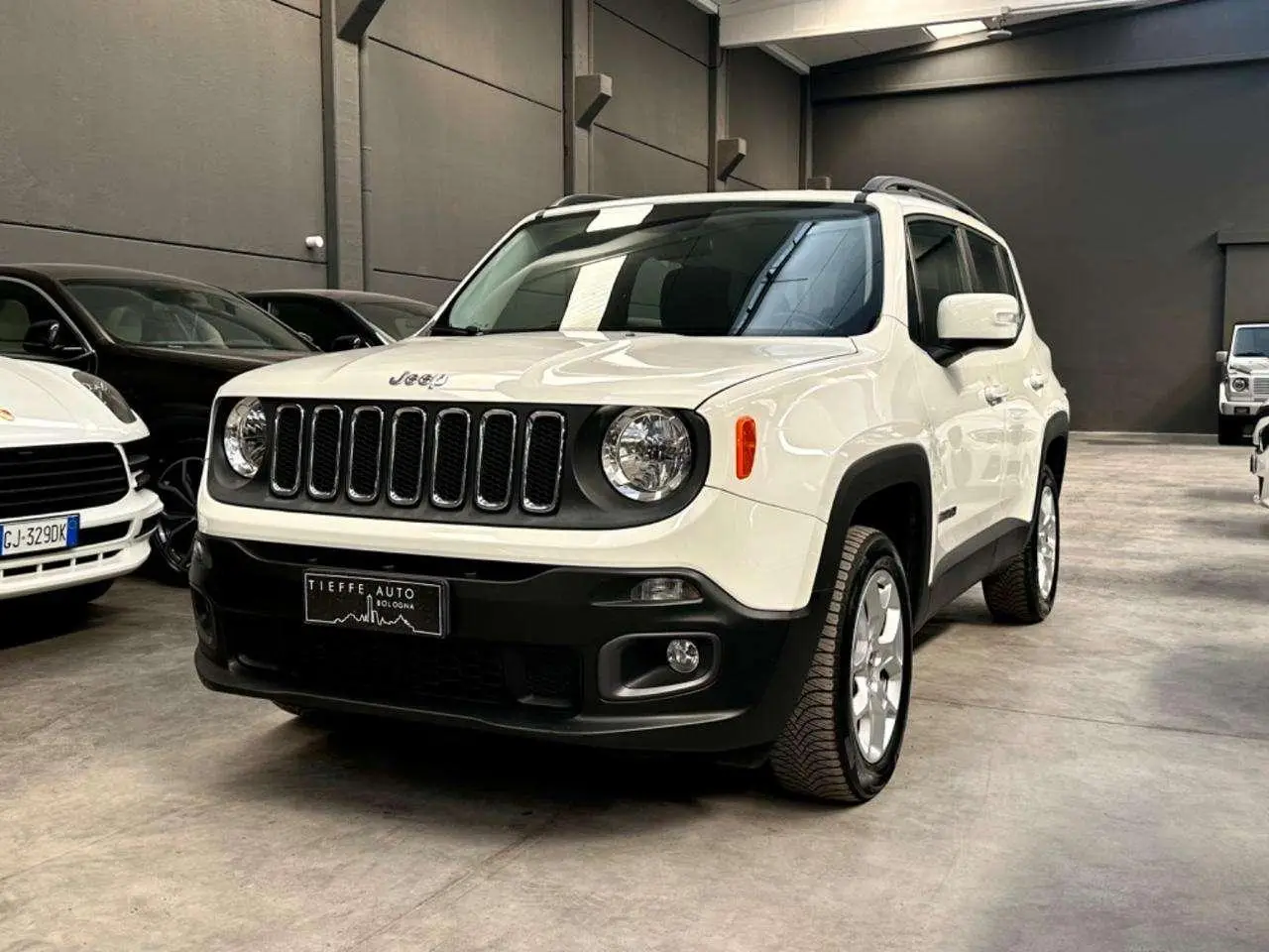 Photo 1 : Jeep Renegade 2016 Diesel