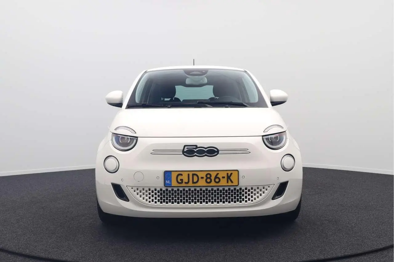 Photo 1 : Fiat 500 2021 Électrique