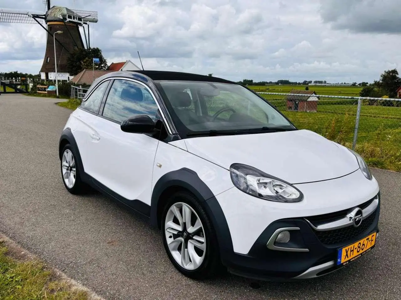 Photo 1 : Opel Adam 2018 Essence