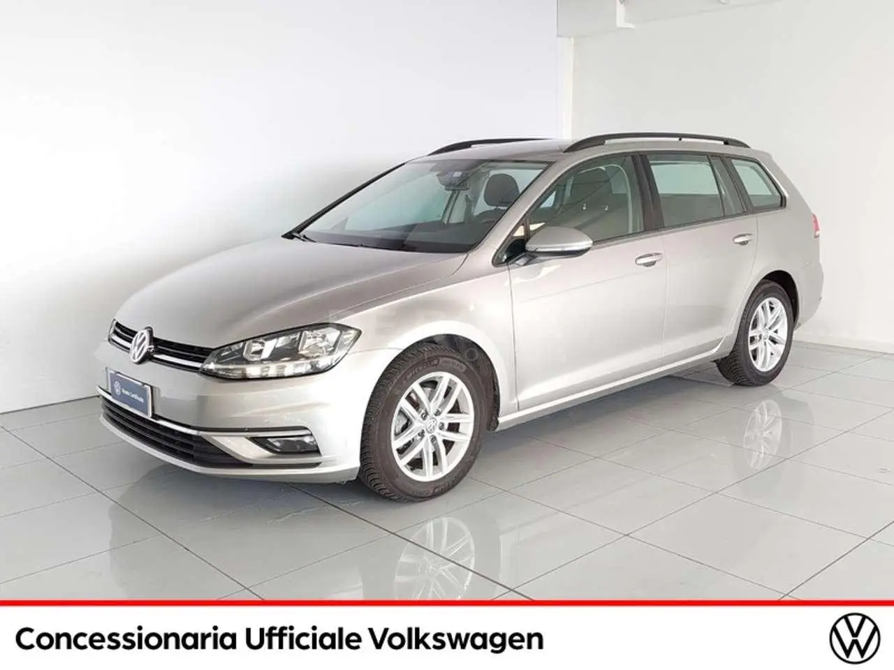 Photo 1 : Volkswagen Golf 2018 Diesel