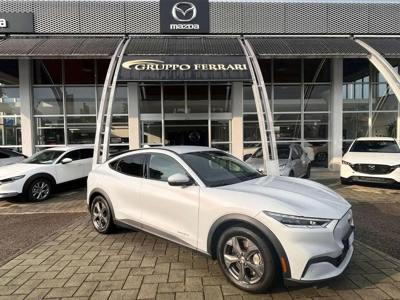 Photo 1 : Ford Mustang 2021 Électrique