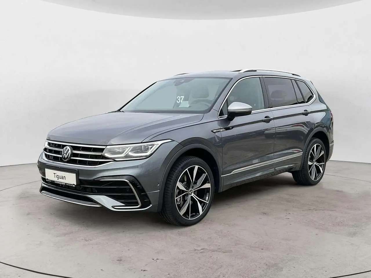 Photo 1 : Volkswagen Tiguan 2024 Diesel