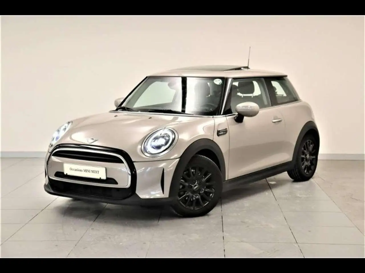 Photo 1 : Mini One 2021 Petrol