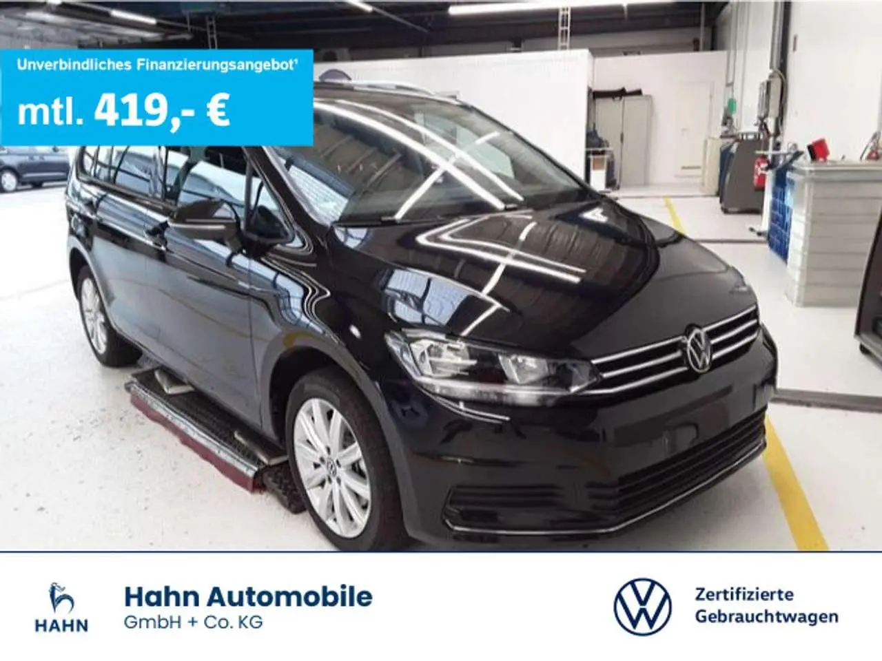 Photo 1 : Volkswagen Touran 2024 Essence