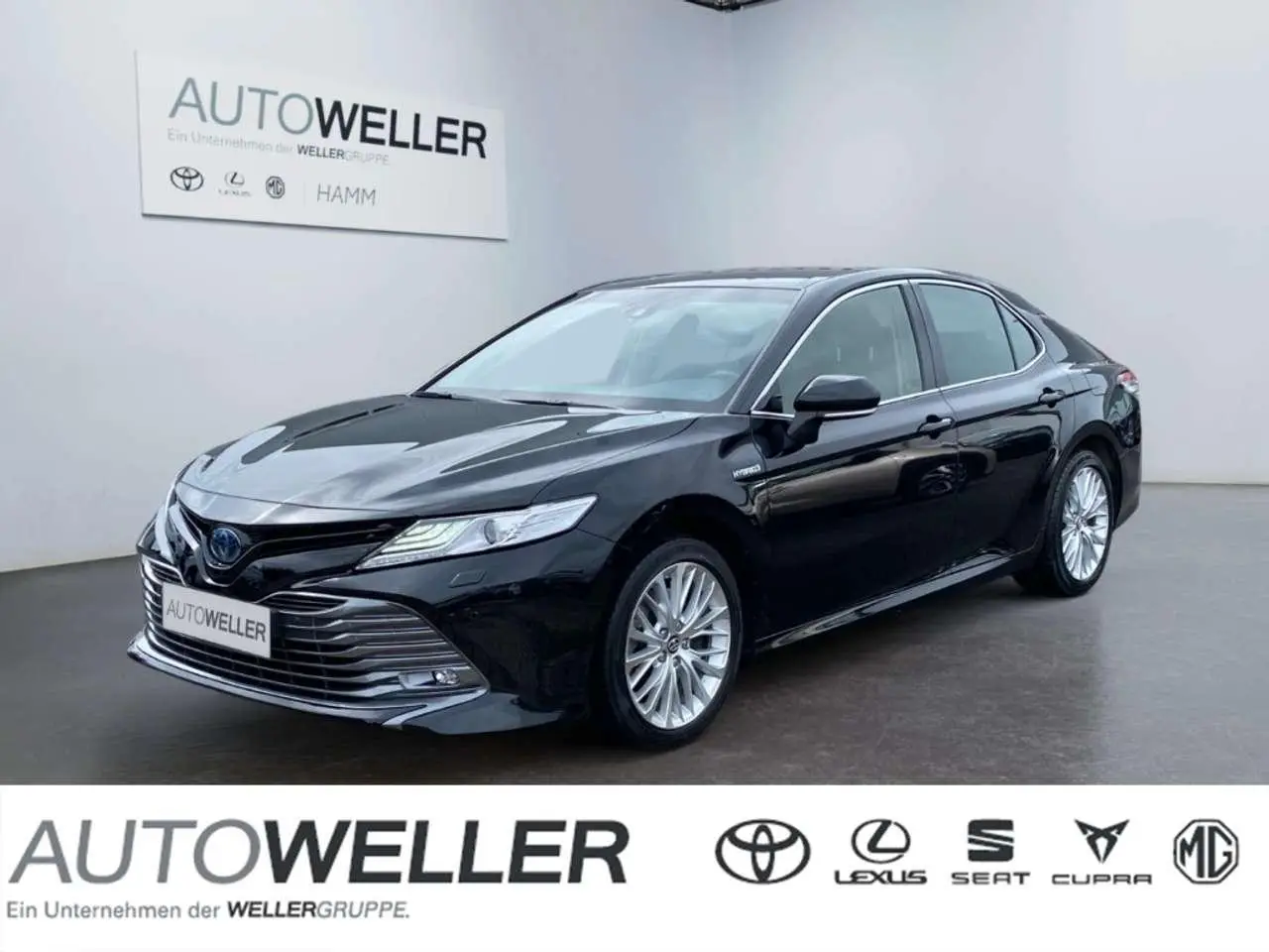 Photo 1 : Toyota Camry 2019 Hybrid