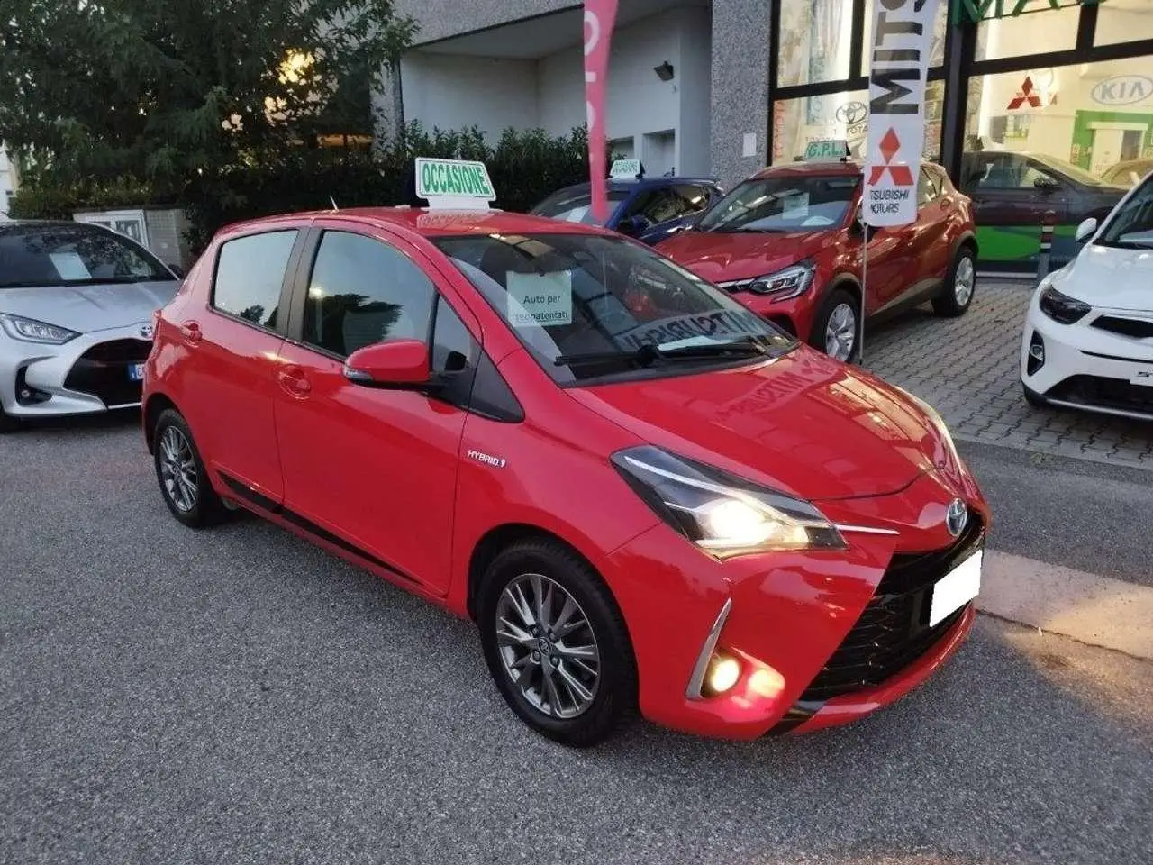 Photo 1 : Toyota Yaris 2017 Hybrid