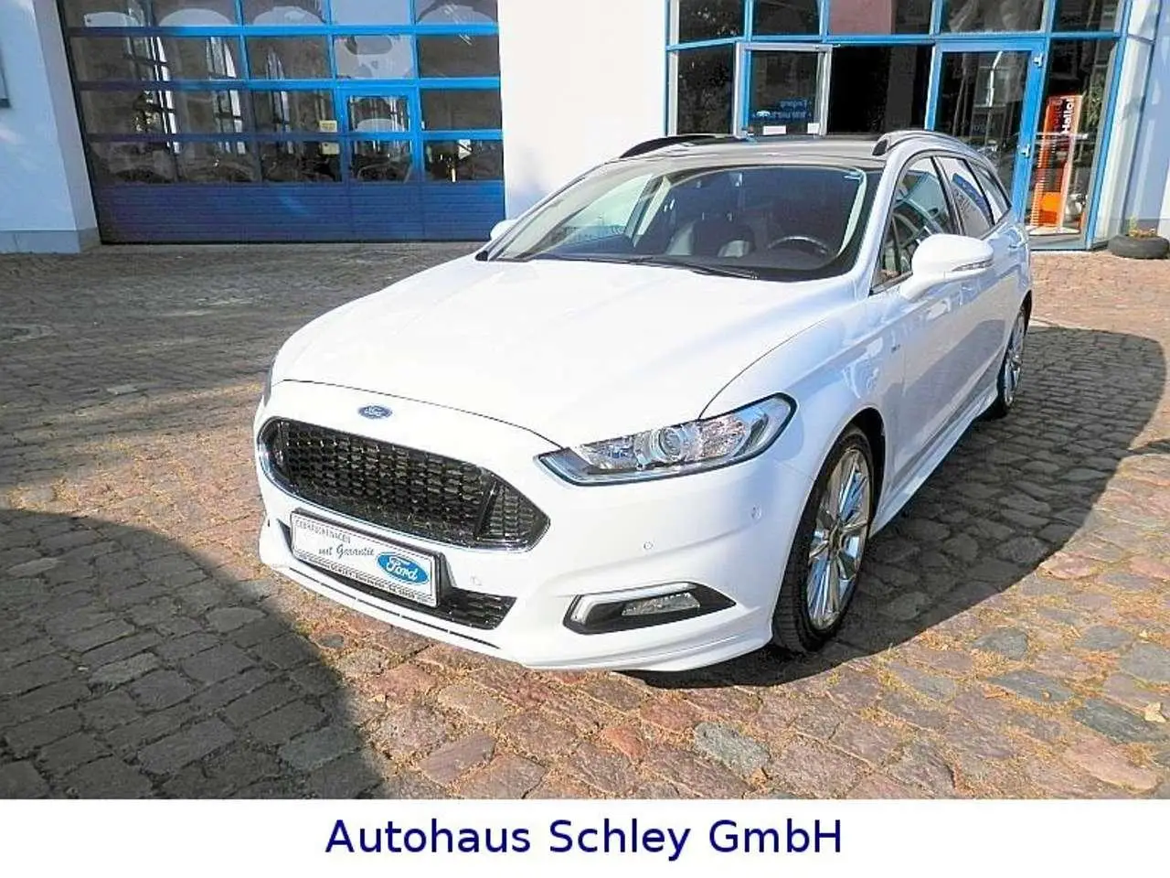 Photo 1 : Ford Mondeo 2017 Petrol