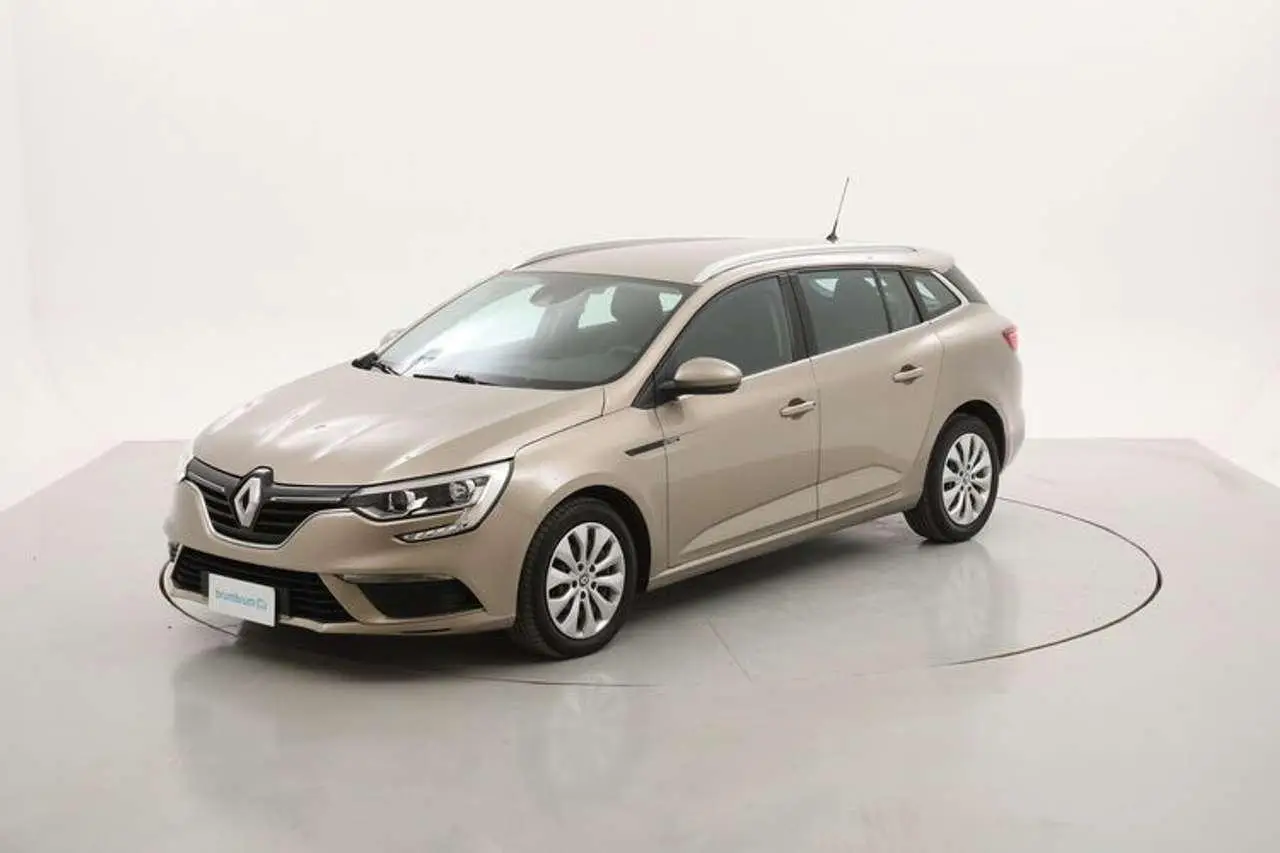 Photo 1 : Renault Megane 2019 Diesel