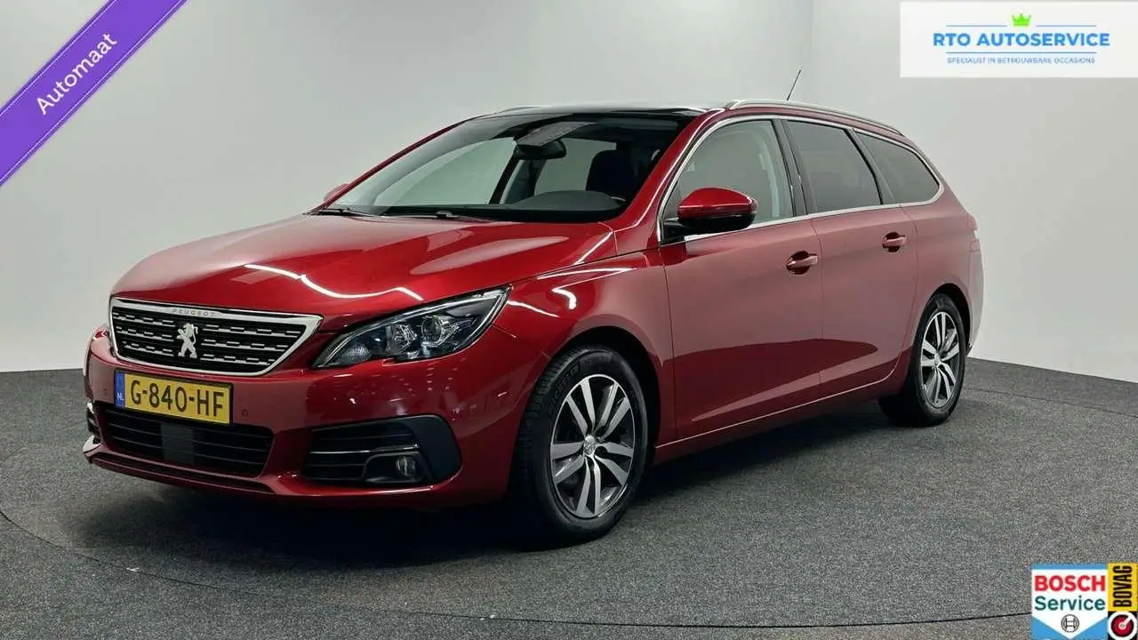 Photo 1 : Peugeot 308 2019 Essence