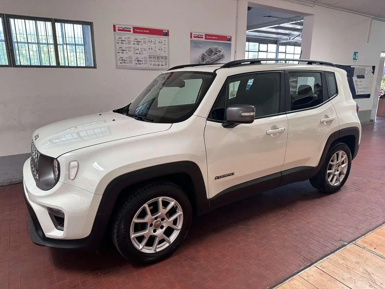 Photo 1 : Jeep Renegade 2021 Diesel