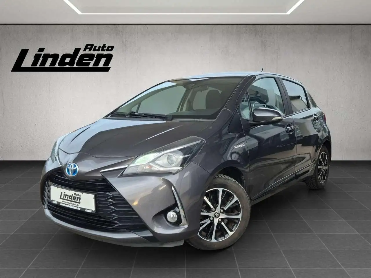 Photo 1 : Toyota Yaris 2018 Hybrid