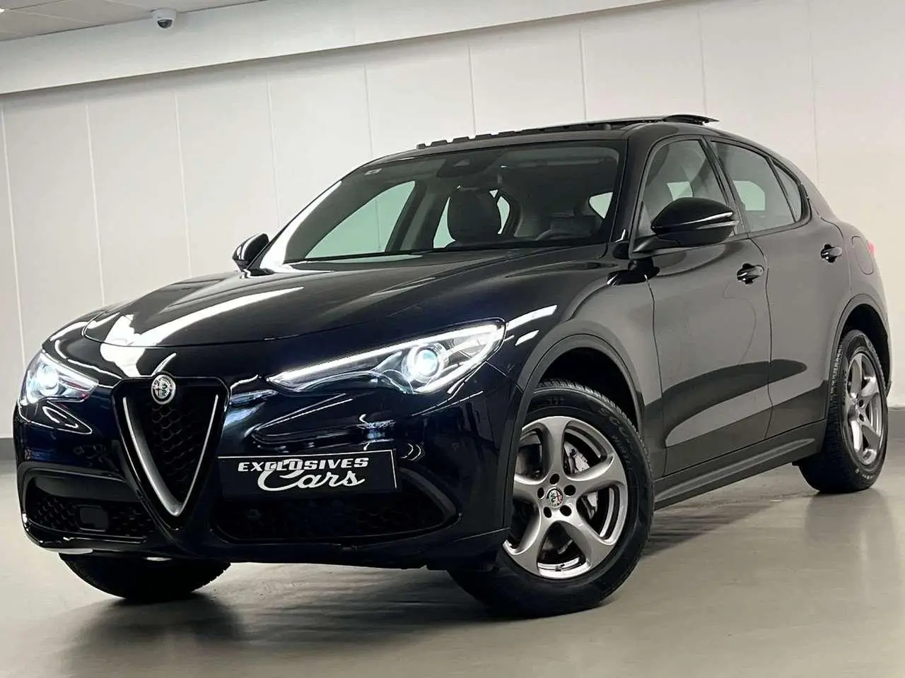 Photo 1 : Alfa Romeo Stelvio 2018 Essence