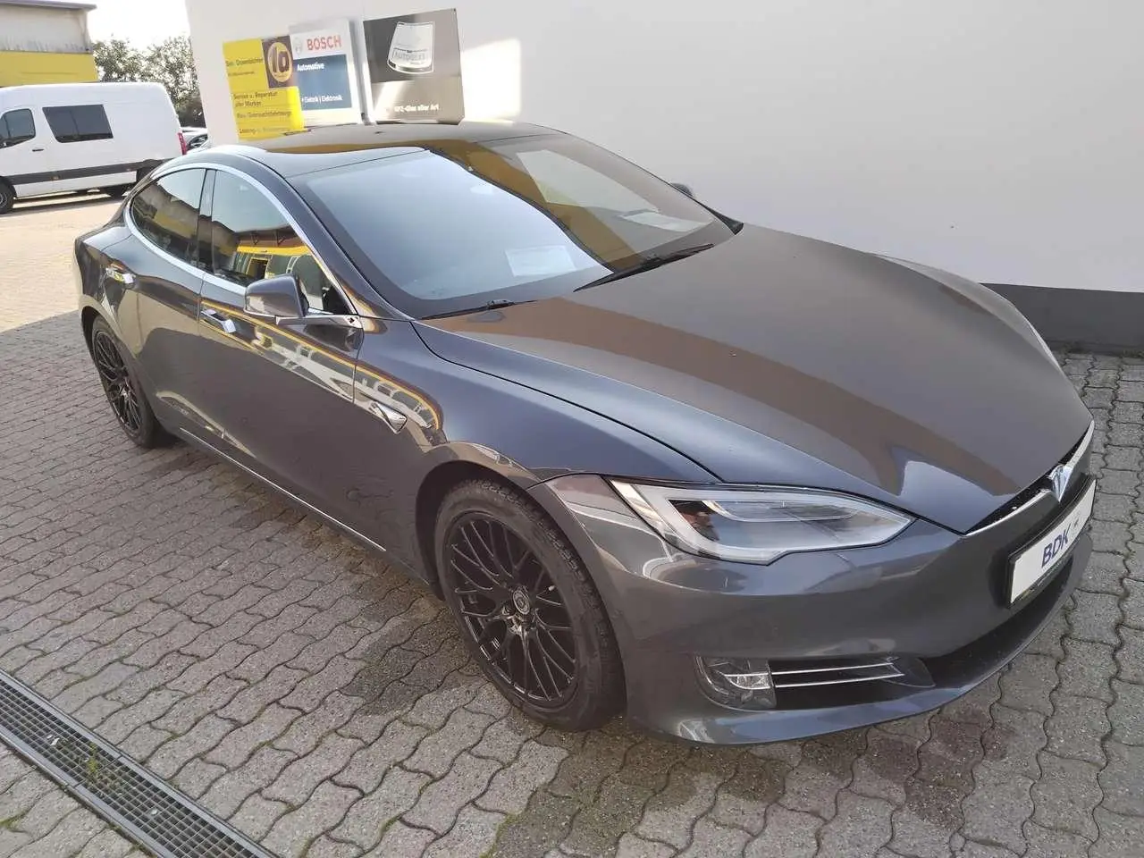 Photo 1 : Tesla Model S 2020 Électrique