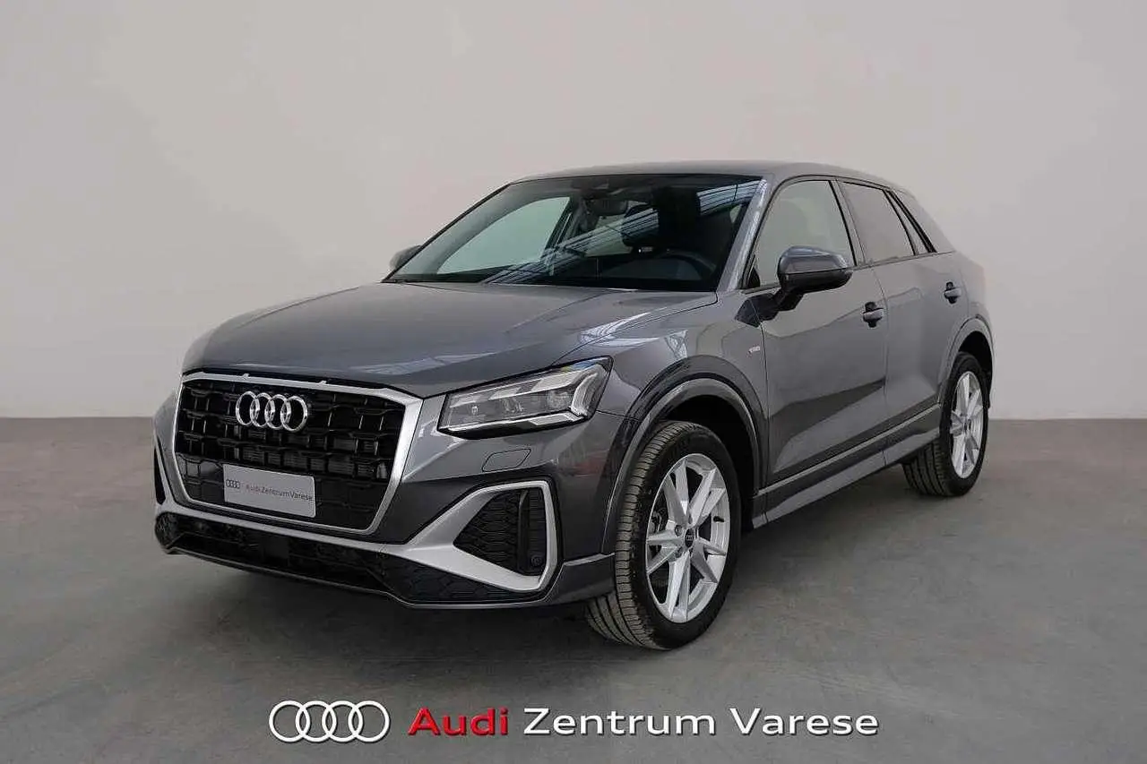 Photo 1 : Audi Q2 2023 Diesel