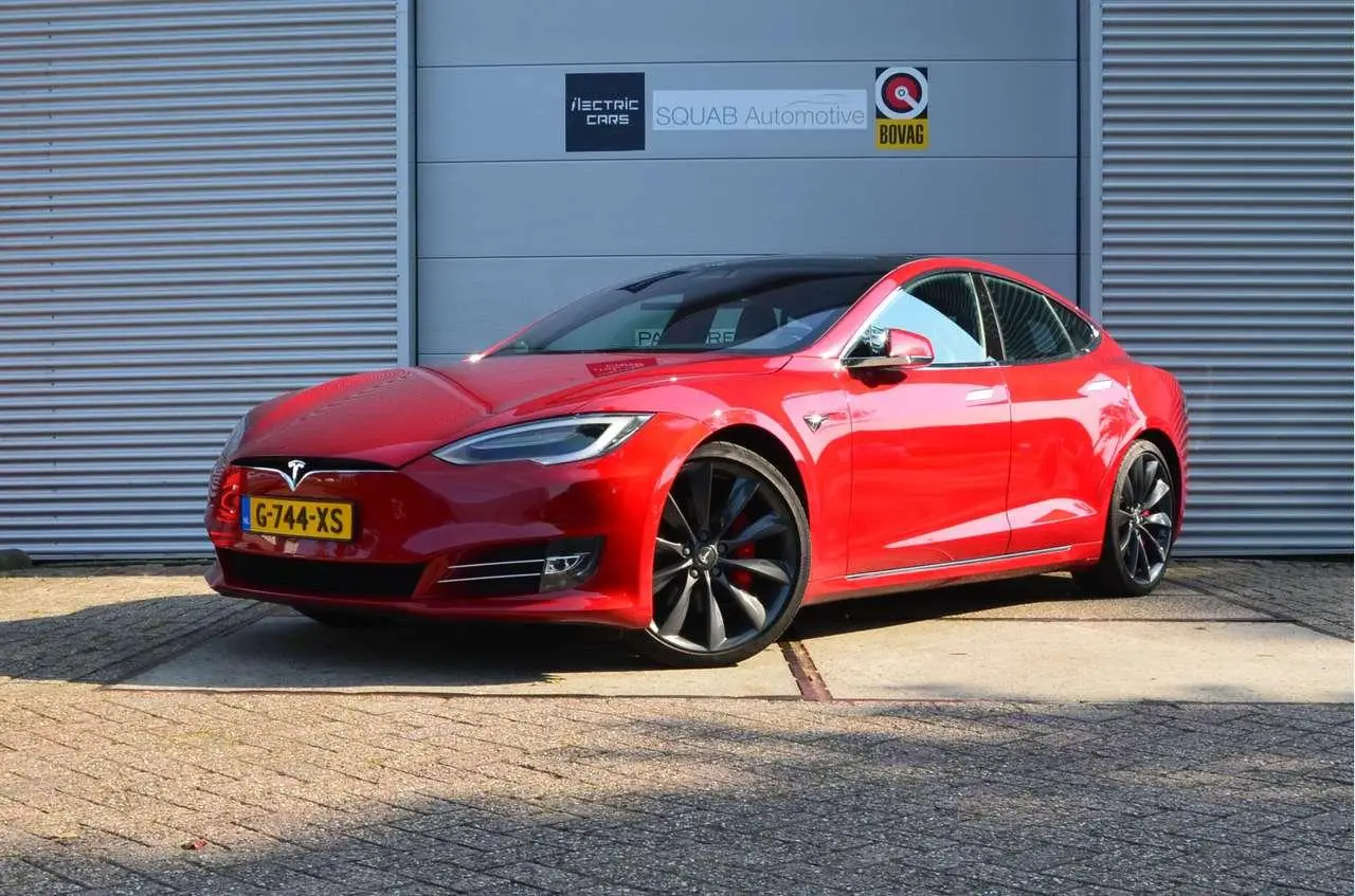 Photo 1 : Tesla Model S 2019 Electric