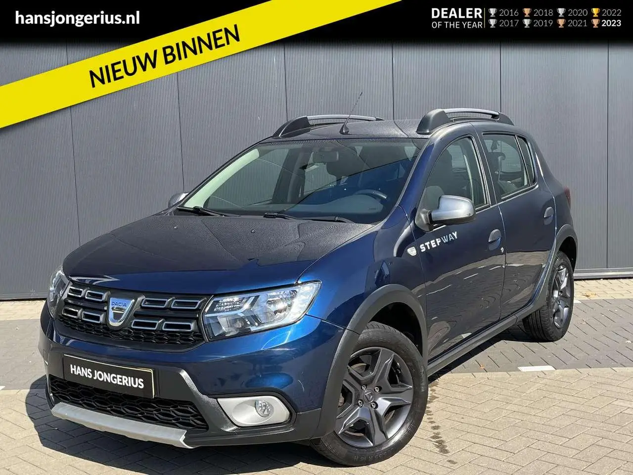 Photo 1 : Dacia Sandero 2017 Petrol