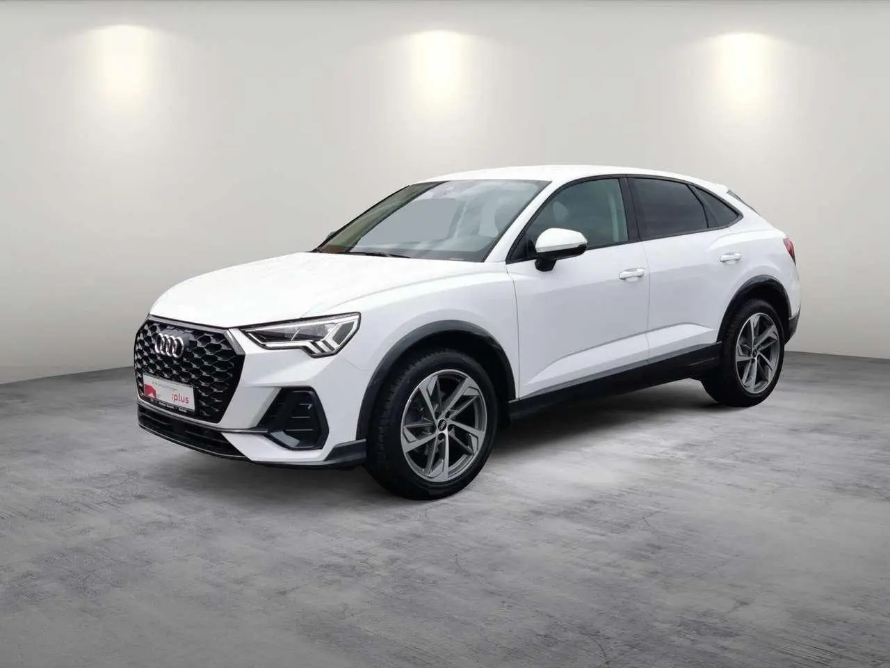 Photo 1 : Audi Q3 2021 Essence