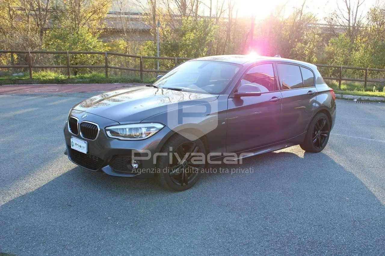 Photo 1 : Bmw Serie 1 2019 Diesel