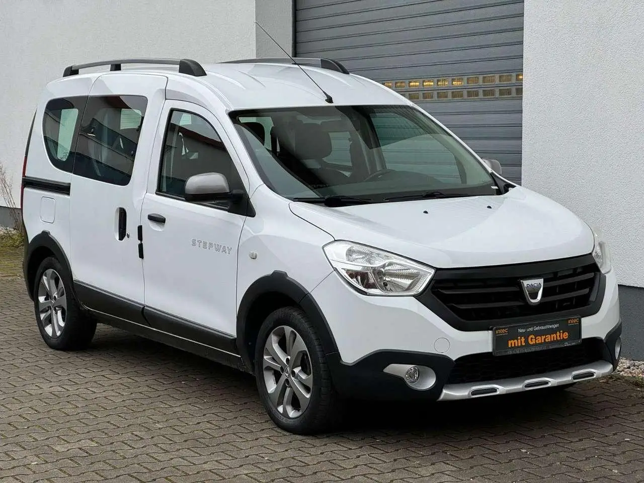 Photo 1 : Dacia Dokker 2015 Petrol