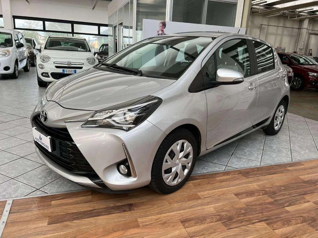 Photo 1 : Toyota Yaris 2018 Petrol