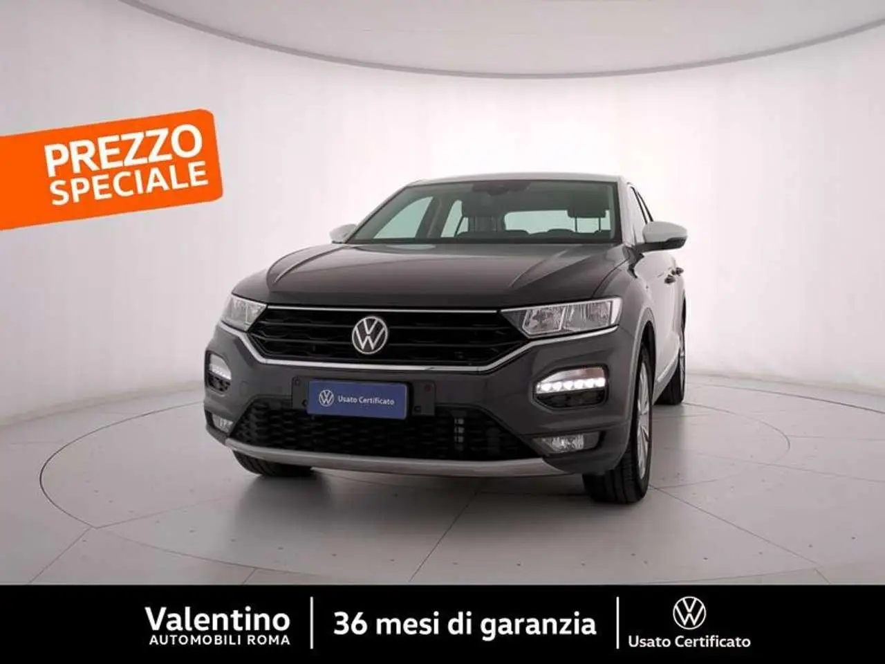 Photo 1 : Volkswagen T-roc 2021 Essence