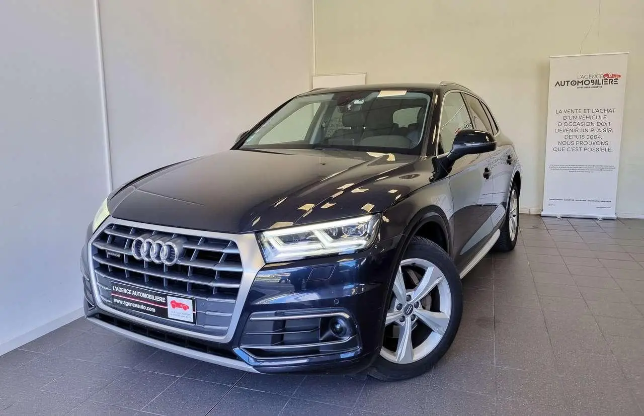 Photo 1 : Audi Q5 2018 Petrol